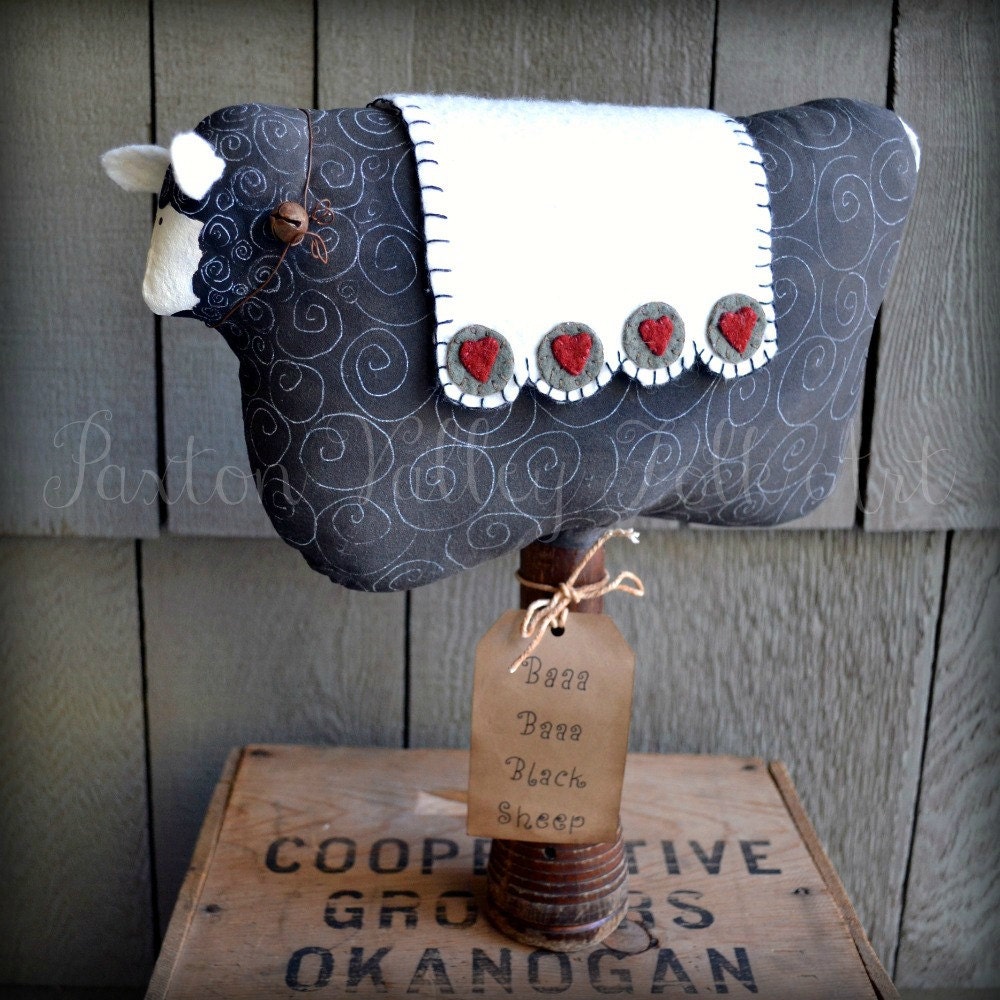 Black Sheep Makedo Primitive Home Decor Rustic Soft Sculpture Baa Baa Black Sheep On Vintage Beehive Textile Bobbin