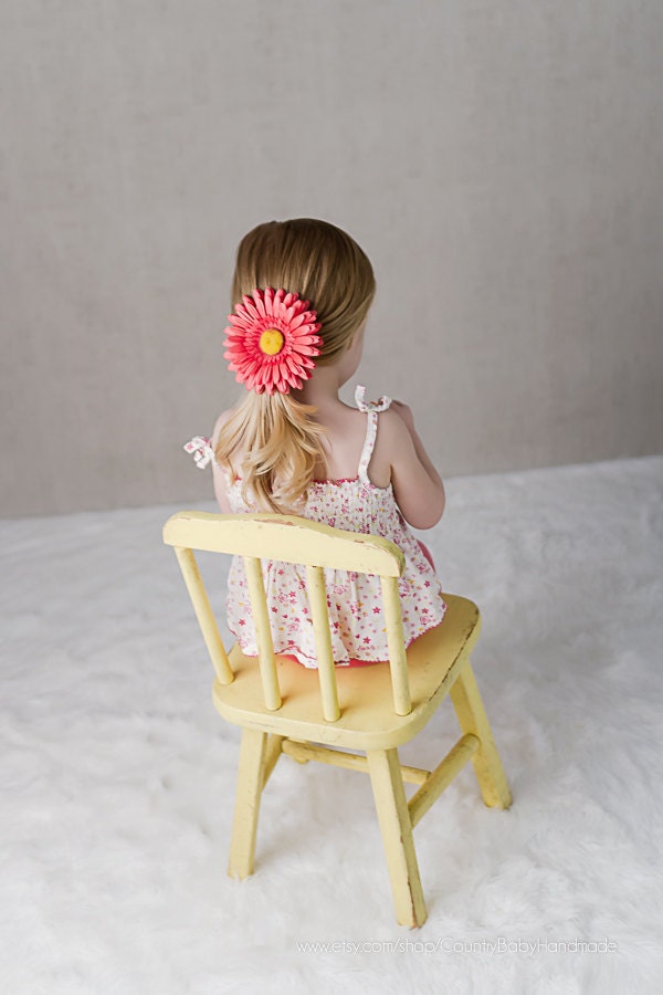 Gerbera Daisy Pin/Alligator Clip Backing