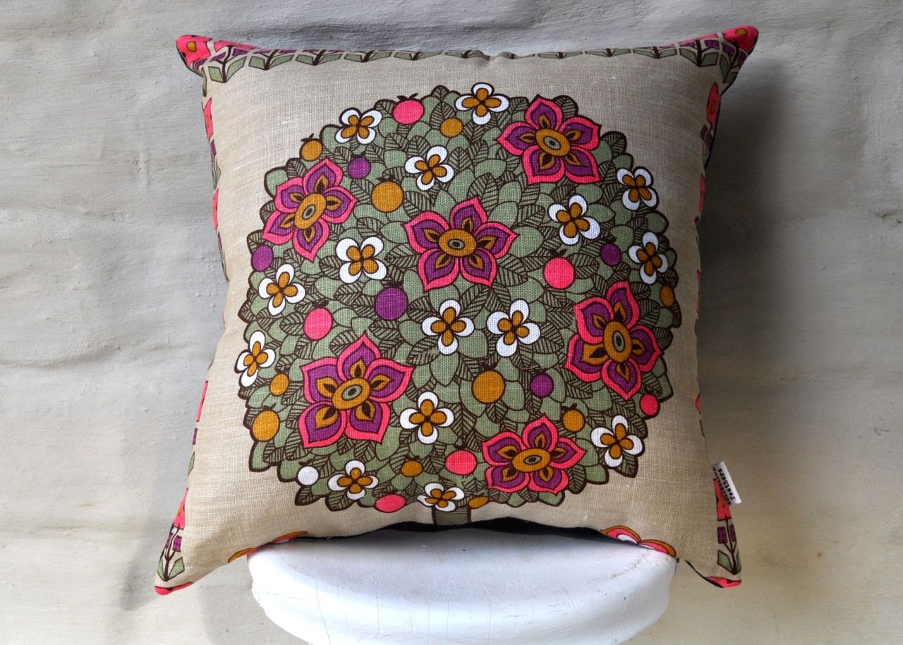 SCANDI PINK Vintage Irish  Linen Tea Towel Cushion Cover Upcycled Repurposed Spring Flowers Pillow Cushion