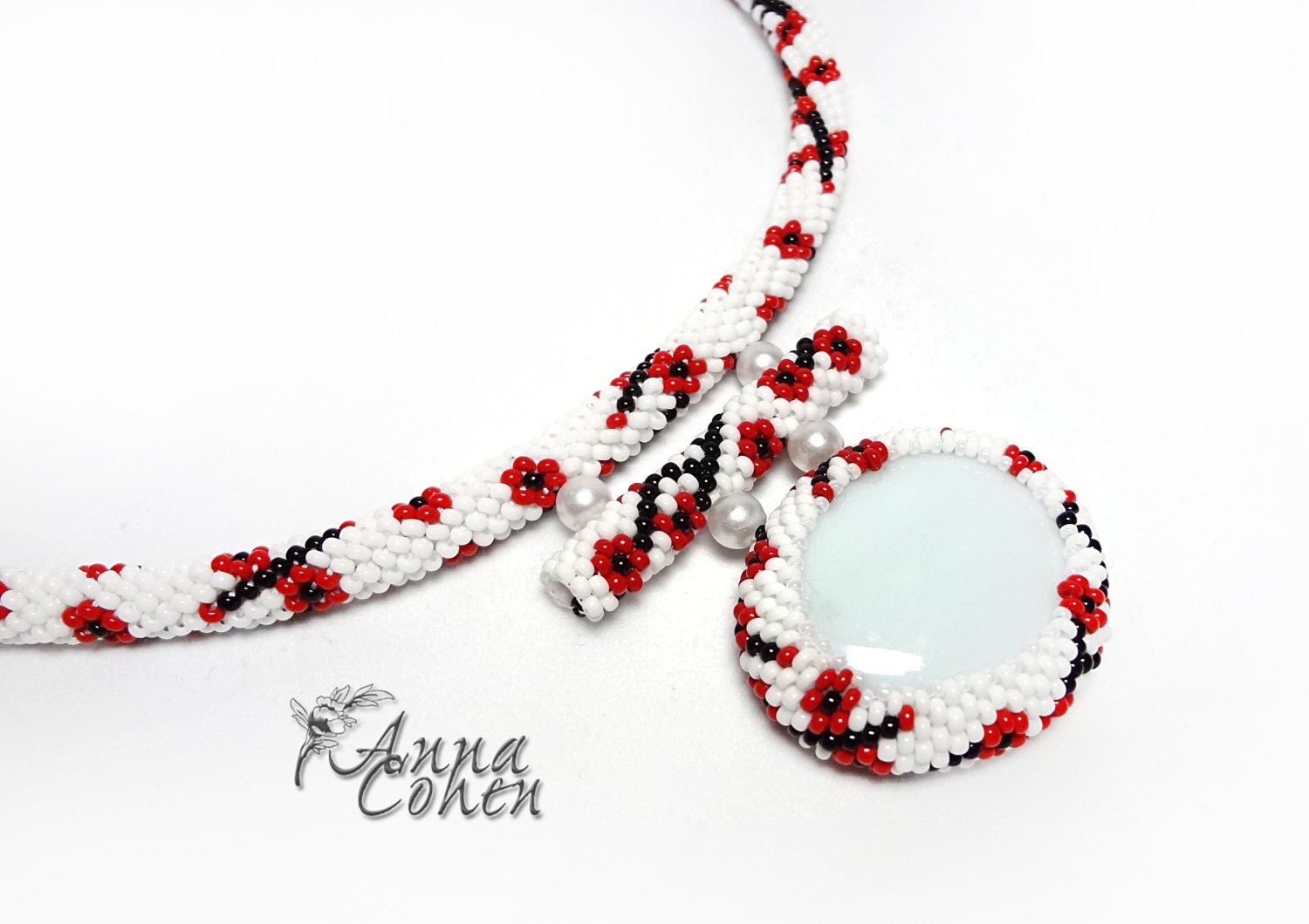 Red sakura necklace