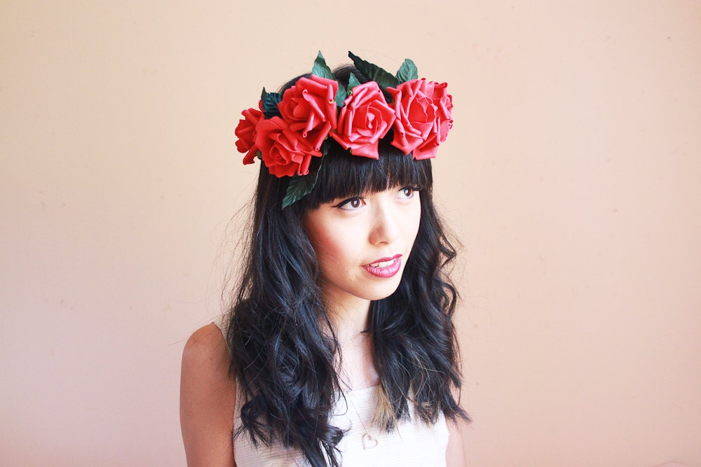 red rose crown // valentines romantic wedding headpiece, bridal hair wreath, flower crown, love, oversized statement headband