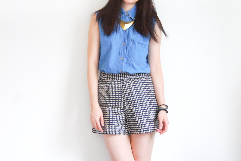 Vintage Sleeveless Blue Denim Button Up Blouse