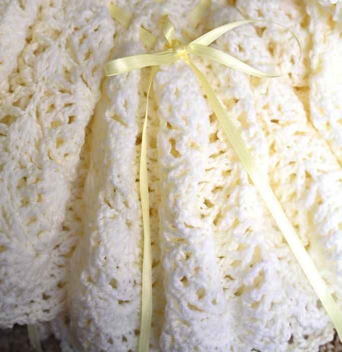 Ruffles and Lace Baby Afghan Crochet Pattern (217)