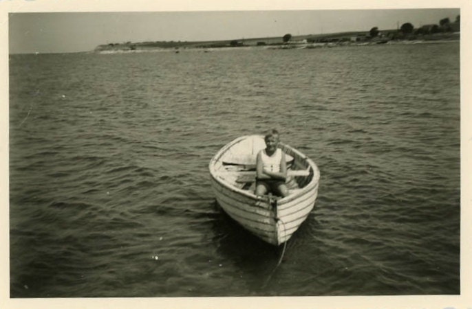 Vintage Photo "Lonely Waters", Photography, Paper Ephemera, Snapshot, Old Photo, Collectibles - 0014