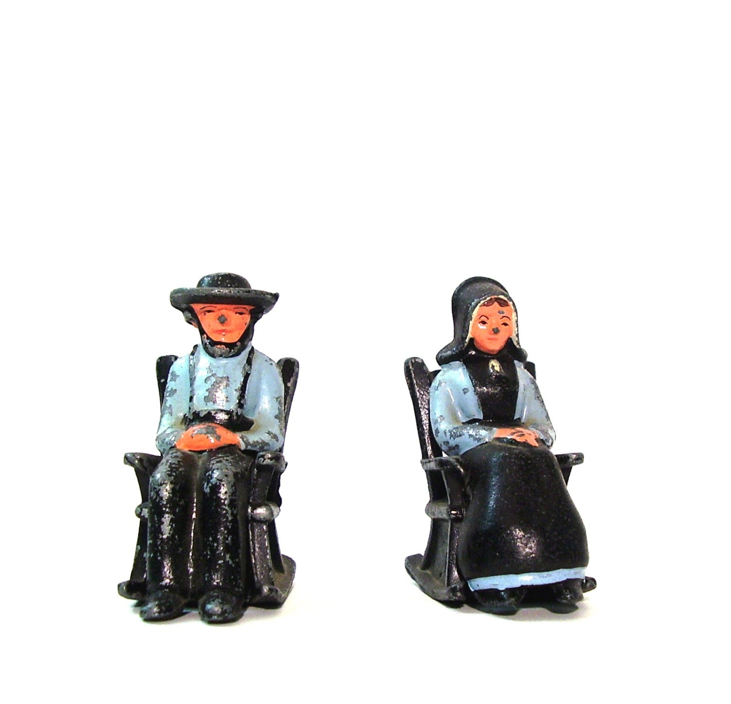 Vintage Cast Iron Toys Antique Amish Couple Salt & Pepper