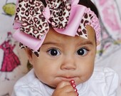 pink leopard hair Bow....baby bow...infant hairbow.. pink...newborn headband, toddler and girls...girl head band...bow