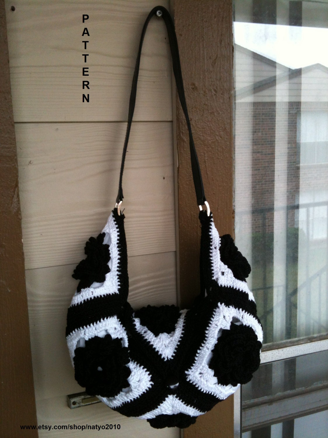 Black and White Hobo Crochet Flower Bag Pattern PDF File: PERMISSION SELL finish product