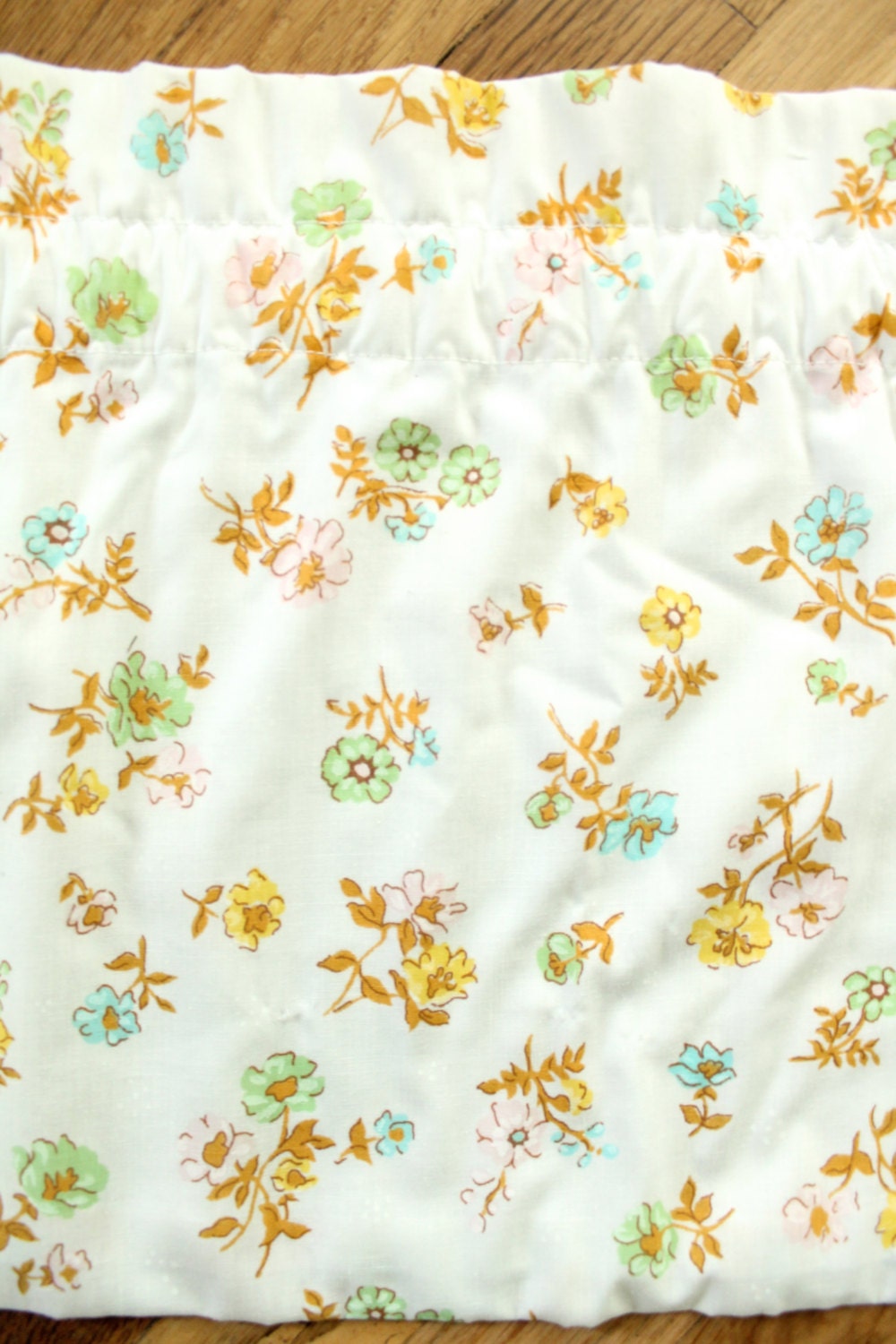 Vintage Pastel Floral Curtain Valance