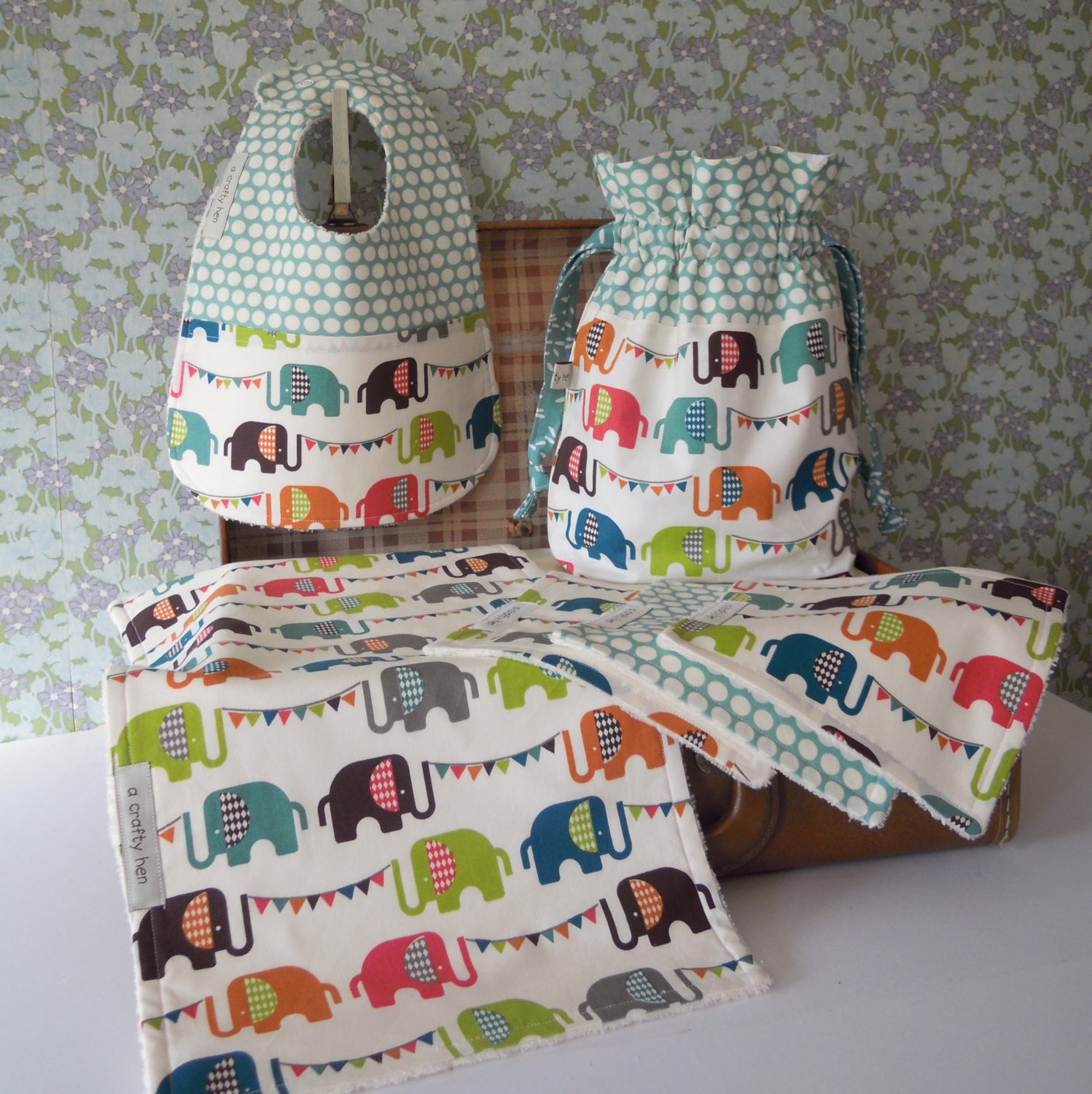 Organic Baby Gift Set Elephant Party
