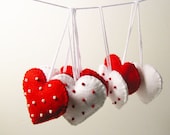 Set of 8 Felt Hearts - Red White - Handmade heart ornament gift - Holiday Valentine Party Wedding decoration - Home Room decor - Polka dot