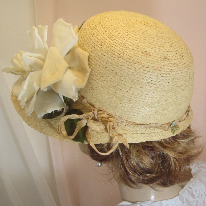 Cloche hat reminiscent of Downton Abbey and the Gatsby era of the Roaring 20s