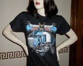 American Pride Vintage 1985 3D emblem Harley Davidson T Shirt with Motor Co Advertising on Back