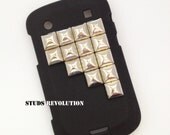 studded  blackberry bold 9900 case hard shell with silver pyramid studs ready to ship in next business day