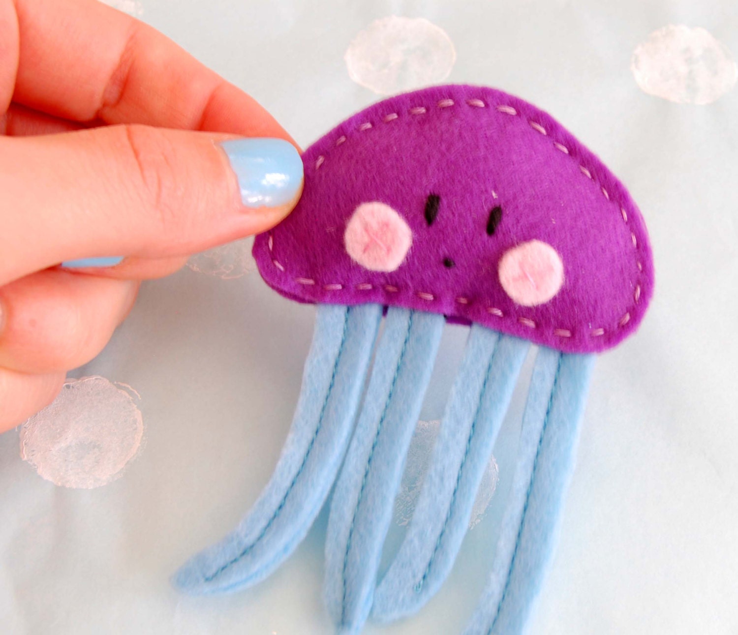 Felt brooch jellyfish, baby,girls,gift, accessories, women, summer, sea, purple,handmade in italy