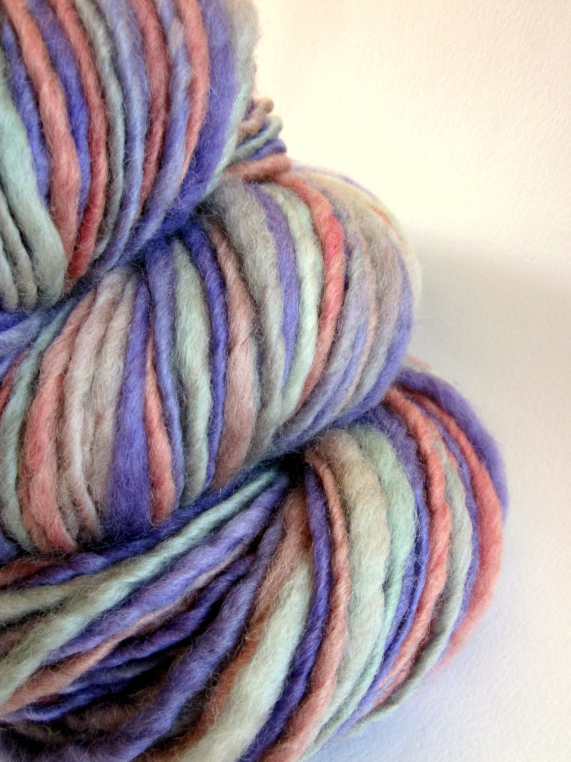 Handspun yarn uk knitting supplies blue faced leicester -  thick and thin 144 yards