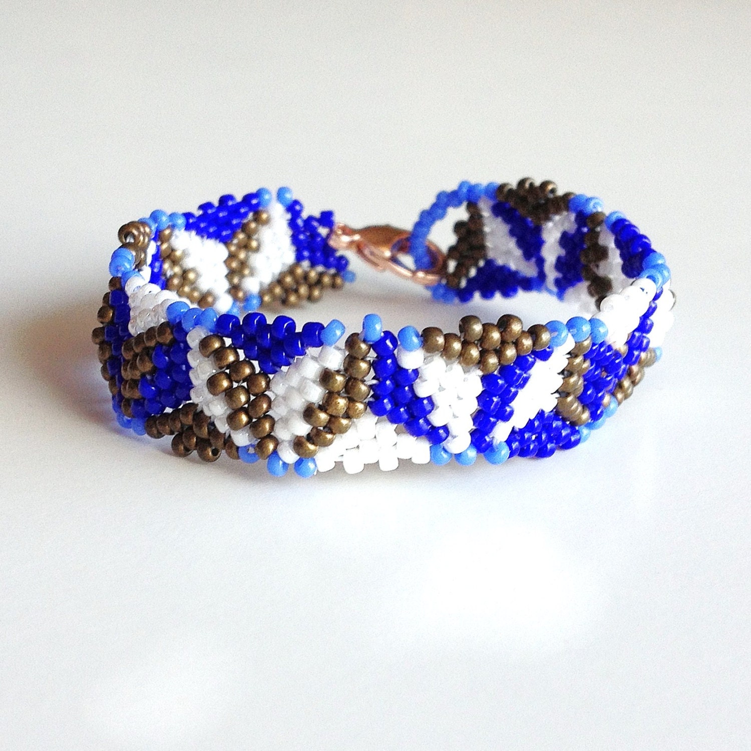 Geometric Pyramid Beaded Bracelet Triangle in Triangle Navy White Bronze Blueviolet Beads