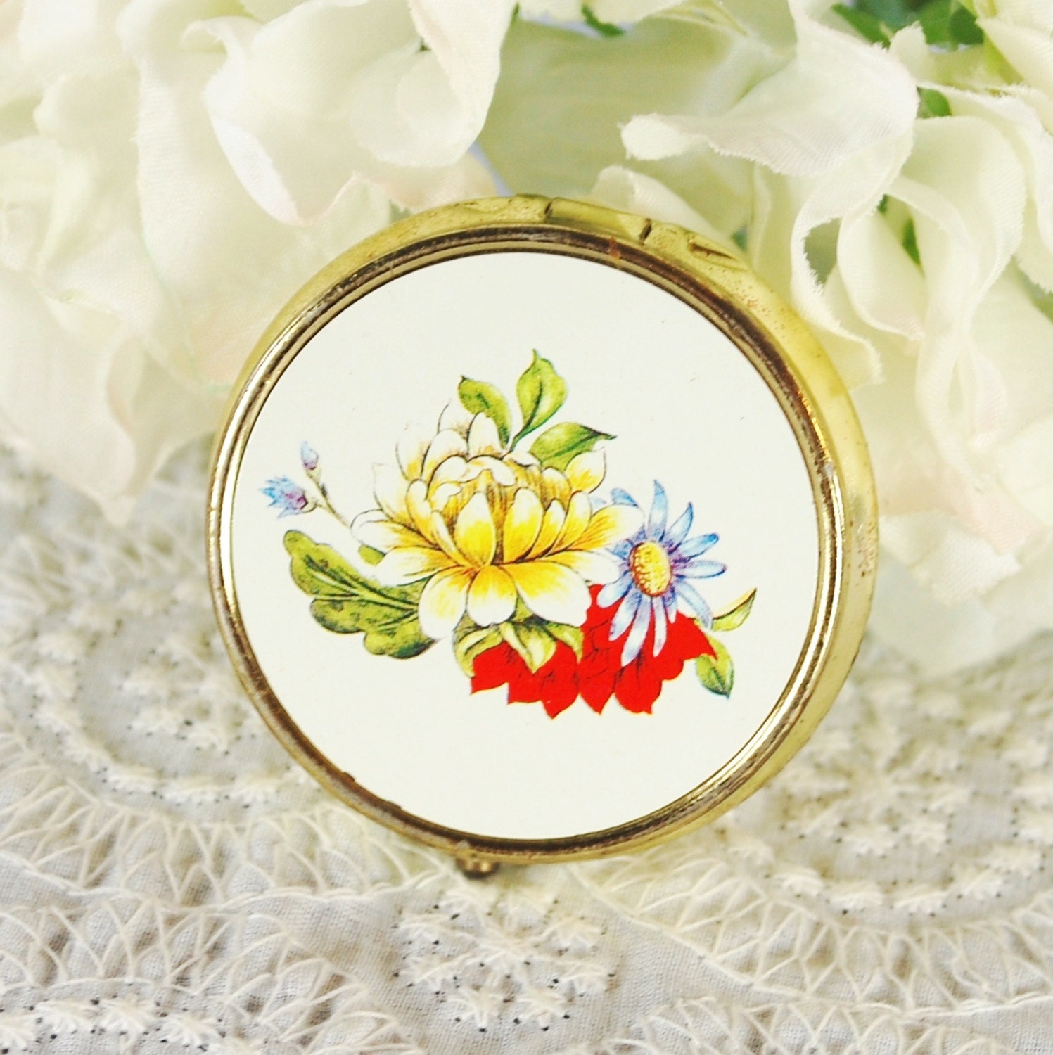 Vintage Purse Pill Box / Holder, White Floral Cameo, Summer Yellow Blue Red Flowers, Gold Case, 1970s, Floral Accessories