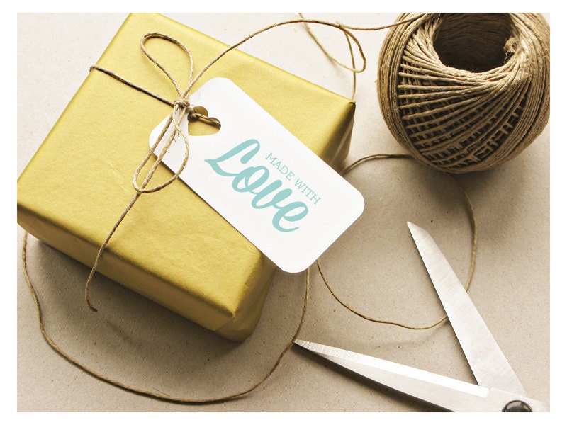 Handmade tag: Made with love // set of 4 // Labels // Gift wrap // feat. hand punched heart - CarrieCan