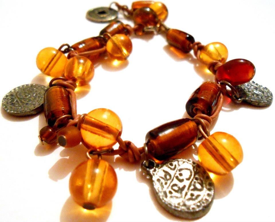 Amber Beadwork Bracelet with Glass Beads - maluendadesign