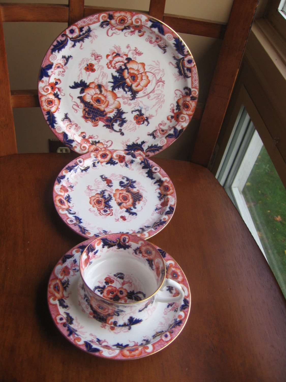 Cauldon English Porcelain Imari style Trio Tea Set Place setting Cup Flow Blue