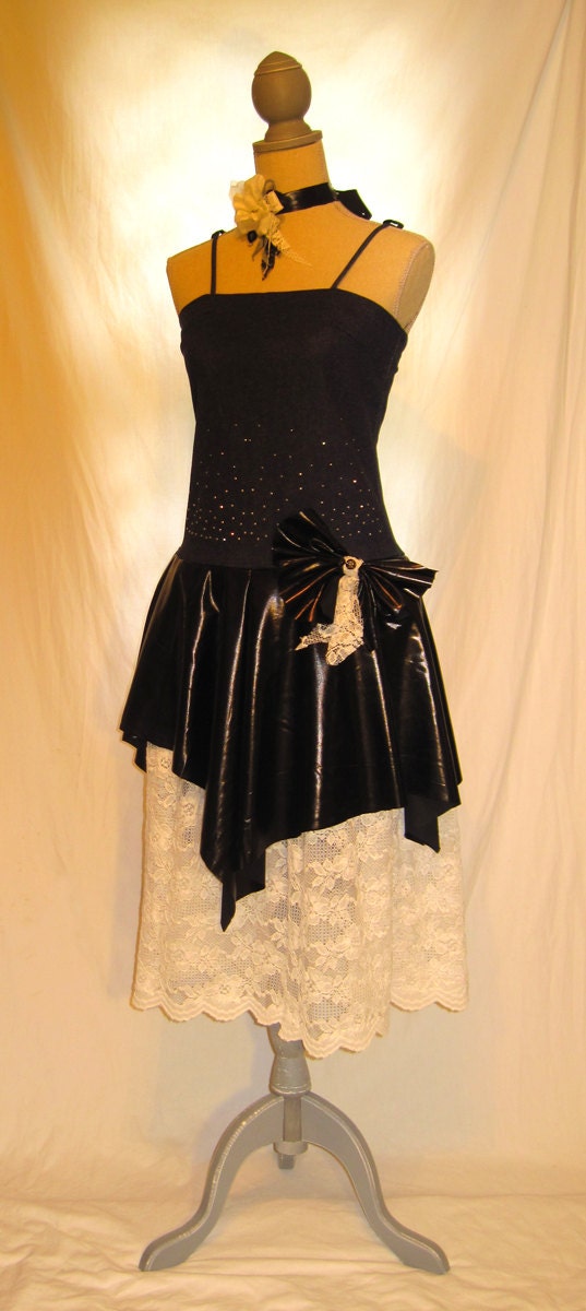 Crazy fun dress combination of classic - disco, romantic - Gothic, Cinderella - Evil Queen fantastic dress jeans white lace black leather