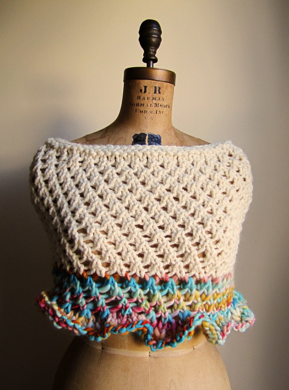 Trellis Capelet.Cream. Turquoise. Red.