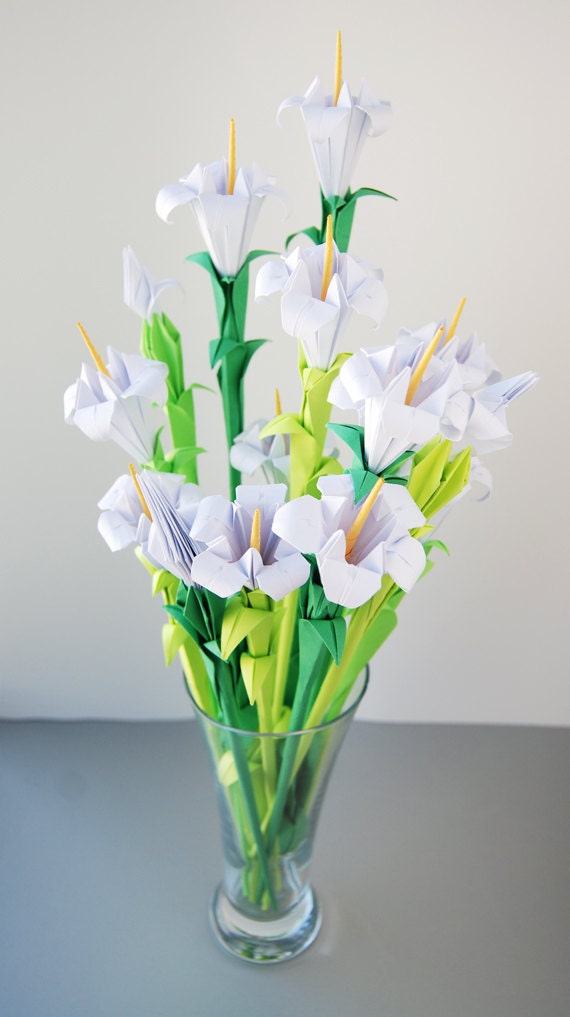 Bouquet of 12 Field Lilies