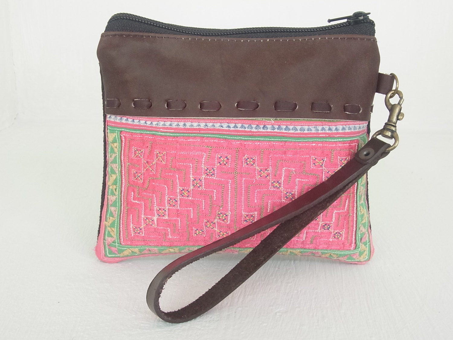 Shiny Pink Coin Pouch Purse Leather Wristlet Strap Hill Tribe Fabric Vintage HMONG Handmade Thailand (BG298.605)