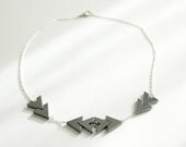 Arrow Collar Necklace // Silver Geometric Design // Chevron Jewelry