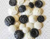 25 Edible Candy Buttons: Black & White Il_170x135