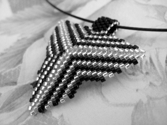 Peyote Triangle Pendant in Black and Silver Beadwoven Geometric Choker Seed Bead Beadwork