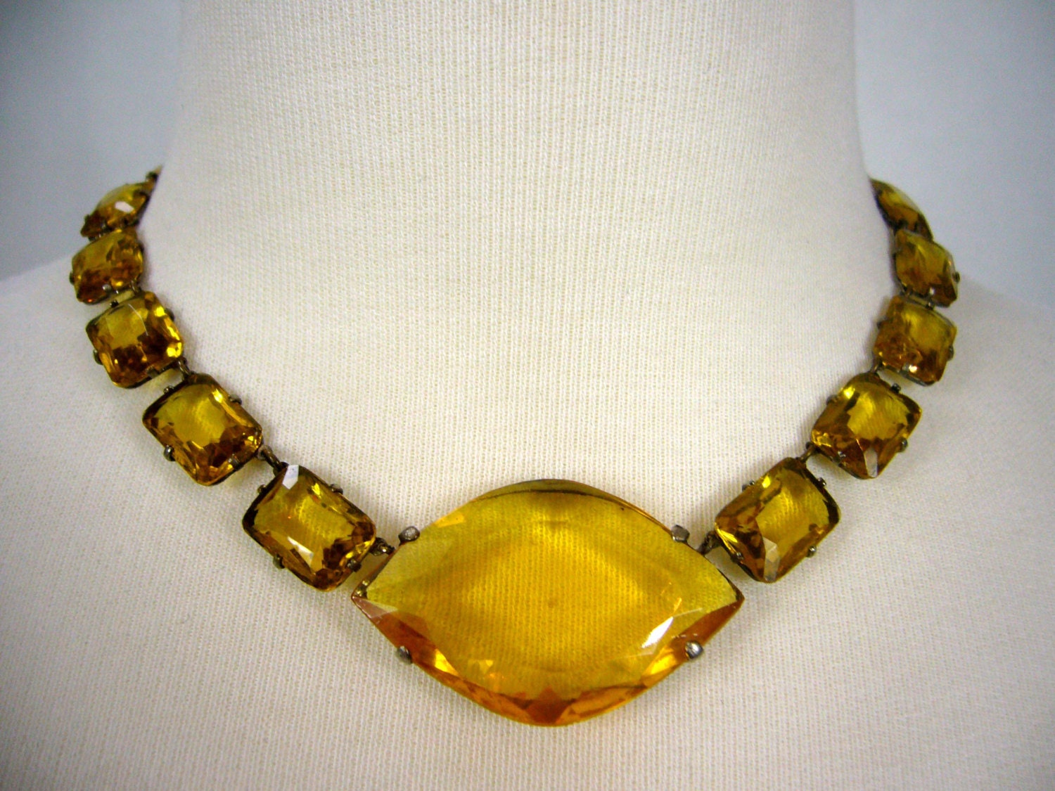 STUNNING Deco 1920s Large Flapper Citrine Glass Nude Necklace Choker - Harlow Silver Screen 20s Opulent Glamour