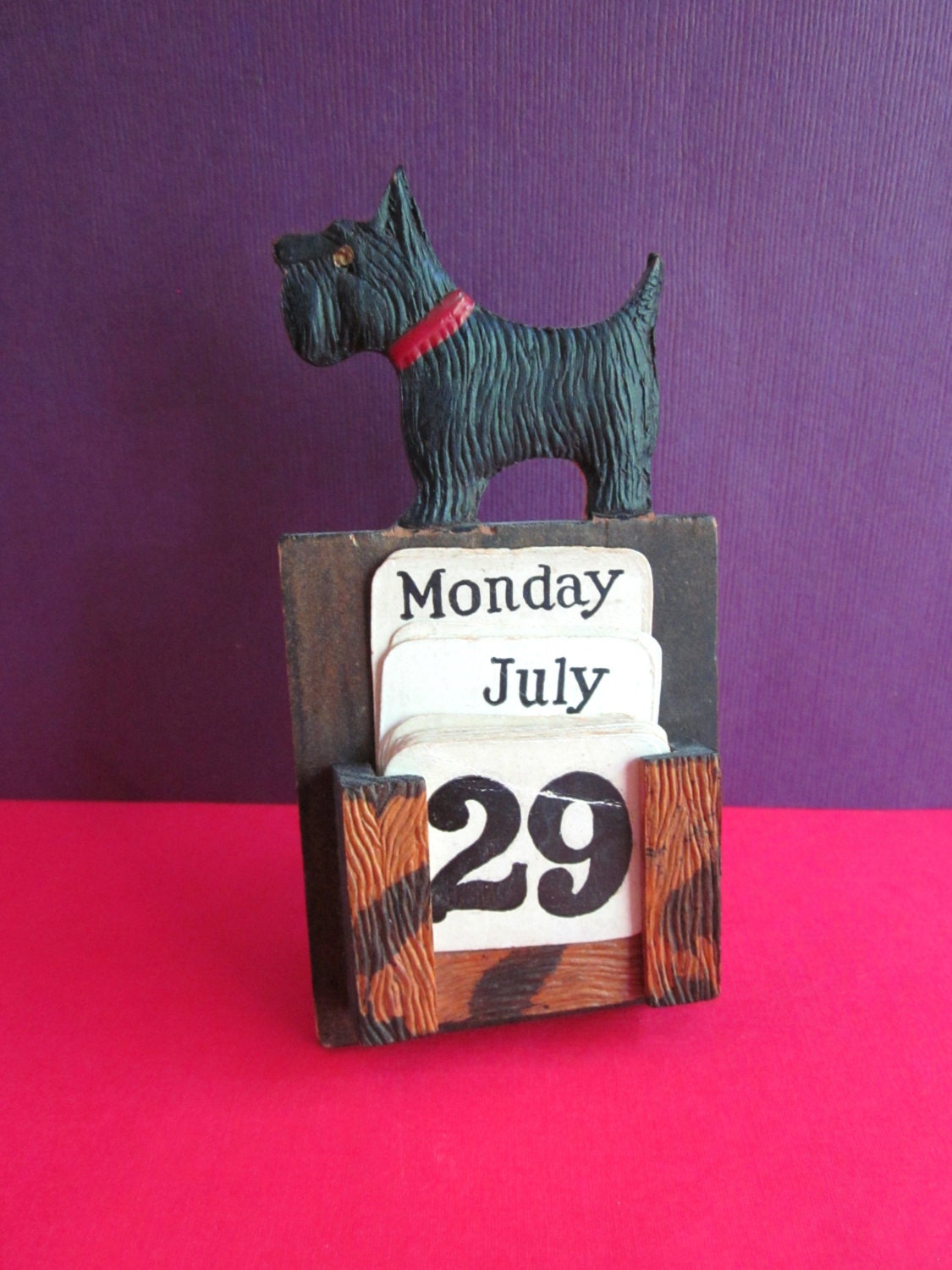 Vintage Wooden Scotty Dog Perpetual Calendar