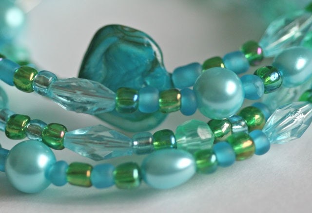 Turquoise Blue Shimmer Wraparound Beaded Bracelet