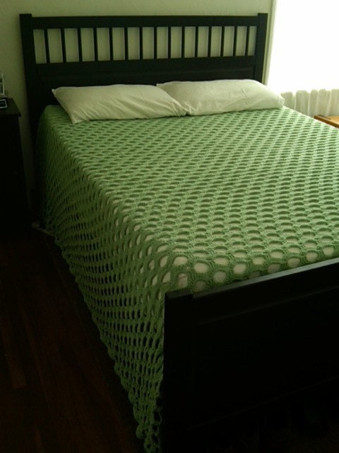 Honeydew (Light Green) Crochet Arch Stitch Bedspread