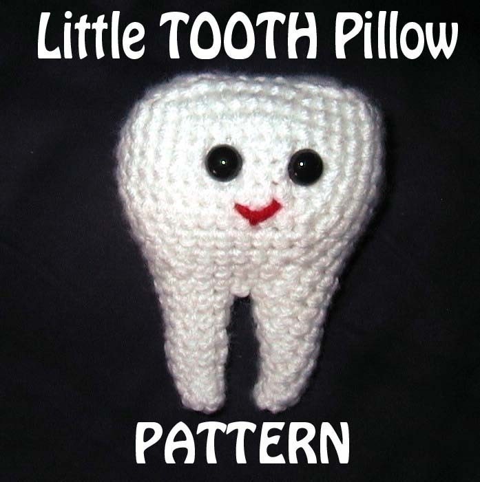 PATTERN - Little TOOTH Pillow - amigurumi
