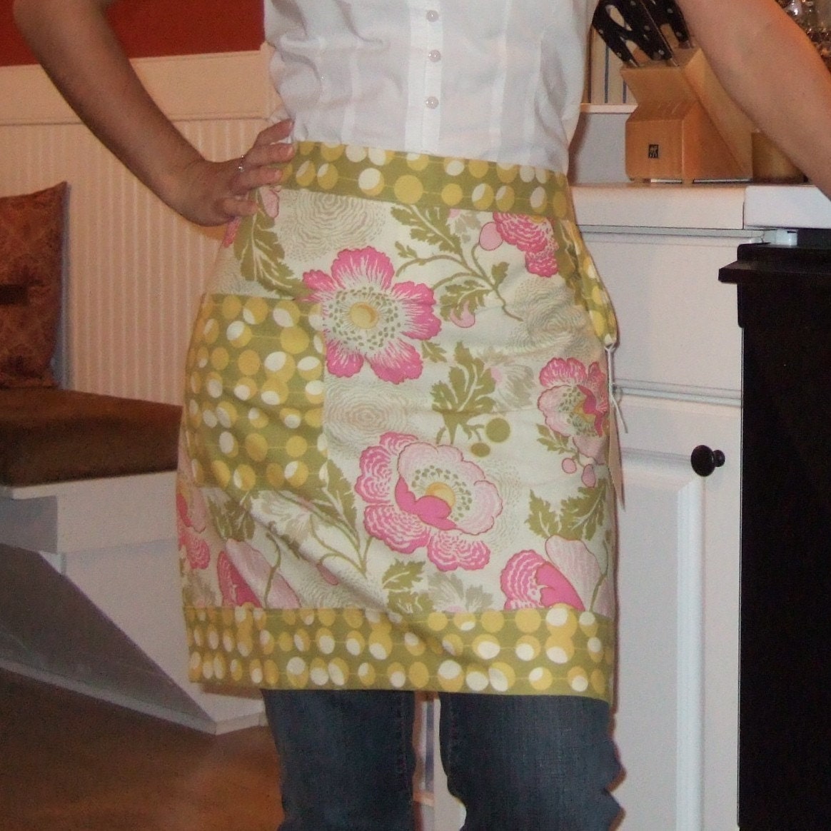 Fresh Poppies Hostess Apron