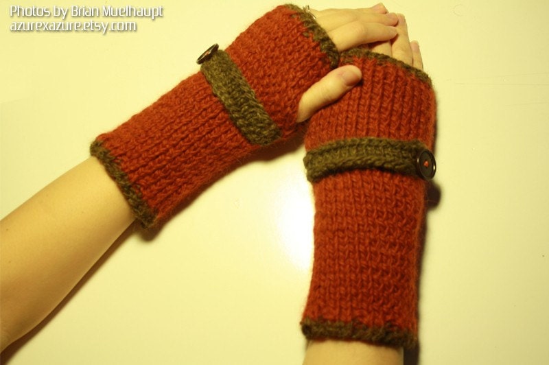 PATTERN - Wrist Warmers with Belt KNITTED version (PDF Data)