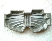 Vintage Japanese Metal Sweets Mold Bow