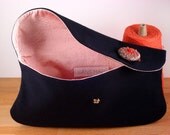 SALE // black and pink silk ladies handmade clutch / la pochette