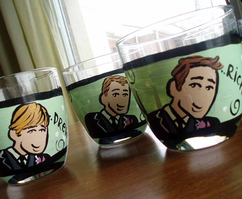 Groomsmen (5 glasses) Custom Hand Painted Wedding Glassware