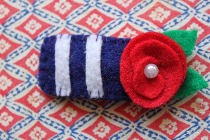 The Sister Willie - Felt flower Hair Accessory