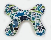 The Butterfly Pillow - Infant to Adult Head and Neck Support in Blue Zoo