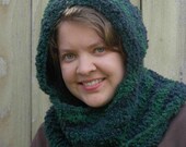 Cowl with a Pixie Hood in Forest Green