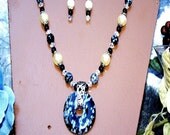 Black and White Vision Necklace Set - Free Shipping