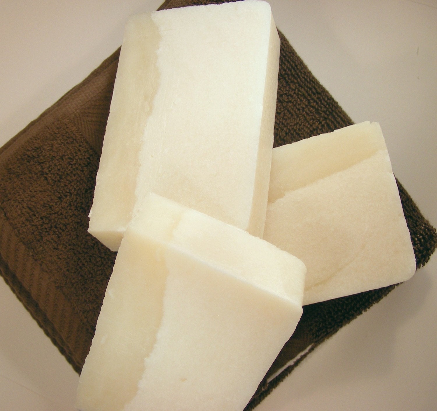 Sea Salt Spa Bar Soap in Cucumber Aloe - One Huge 5oz Bar
