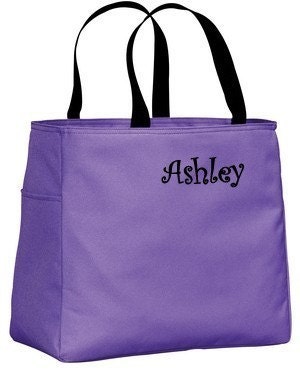 10 Personalized Bridesmaid Tote Bags