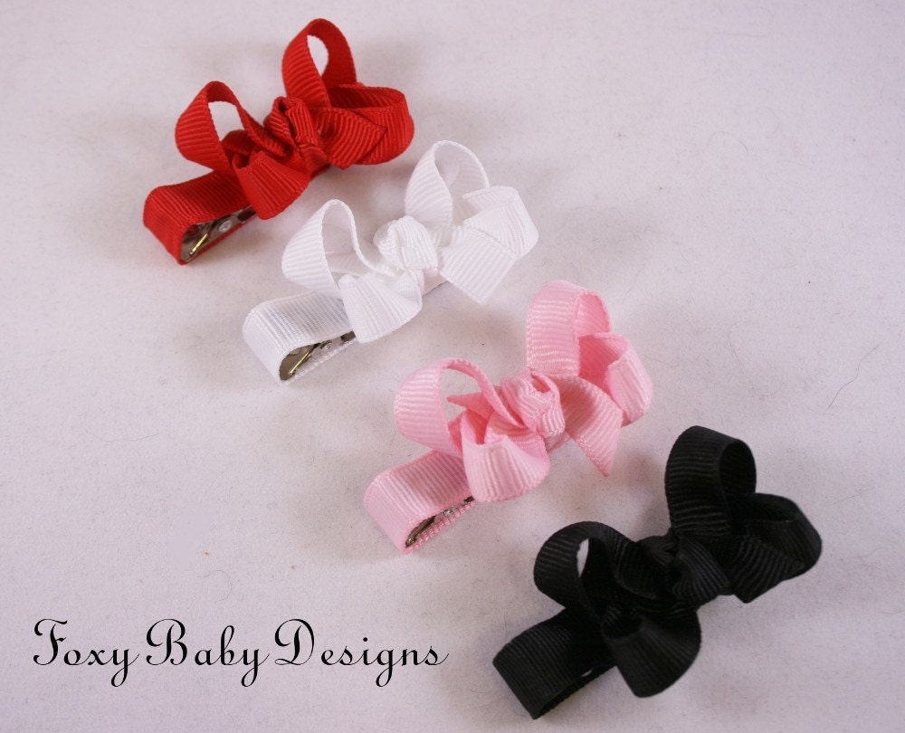 Set of Four No Slip Mini Bows