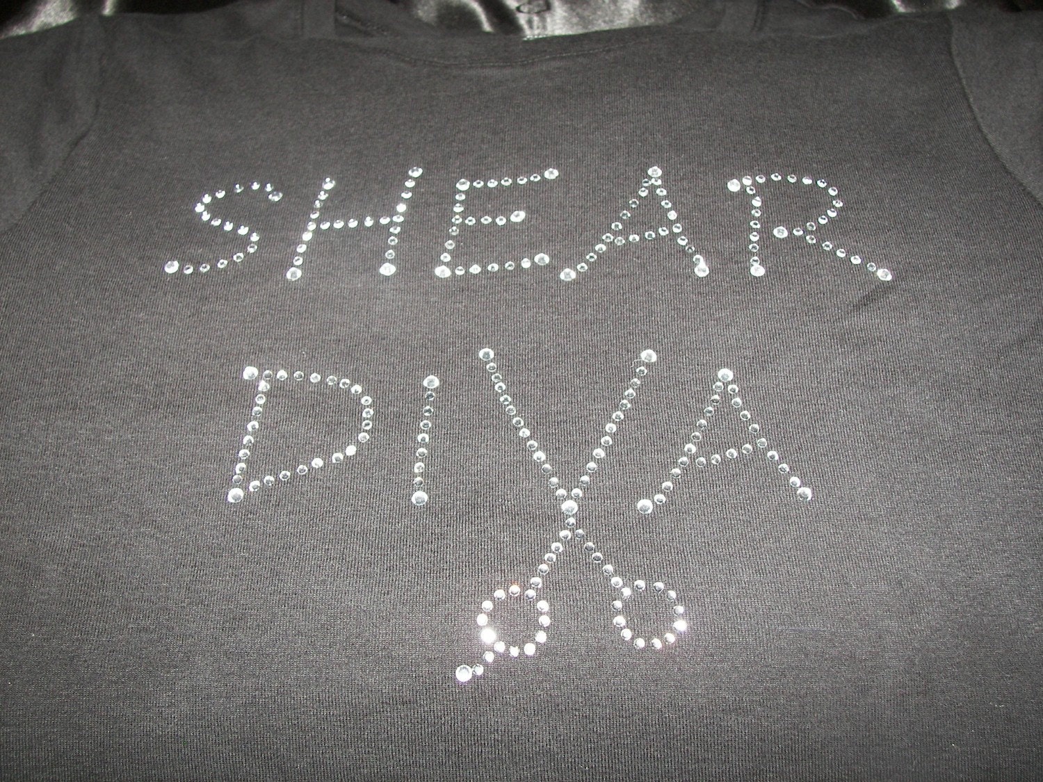 SHEAR DIVA CUSTOM CRYSTAL SHIRT-- PERFECT FOR A HAIRDRESSER- GREAT CHRISTMAS GIFT