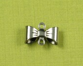 12 Antq Silver Bow Small 2 Ring Connector Jewelry Finding 604